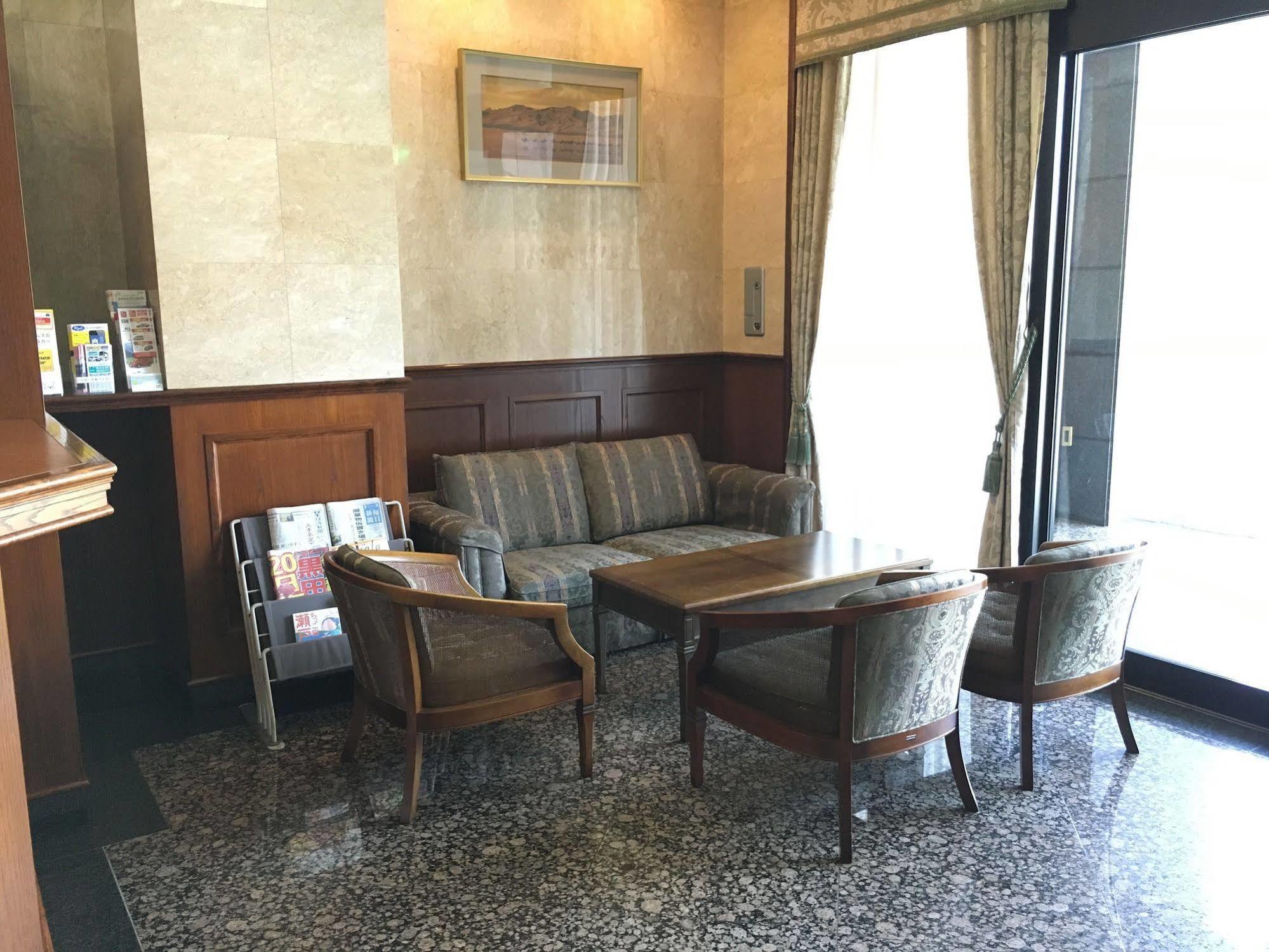 Fukuyama Rose Garden Hotel Экстерьер фото